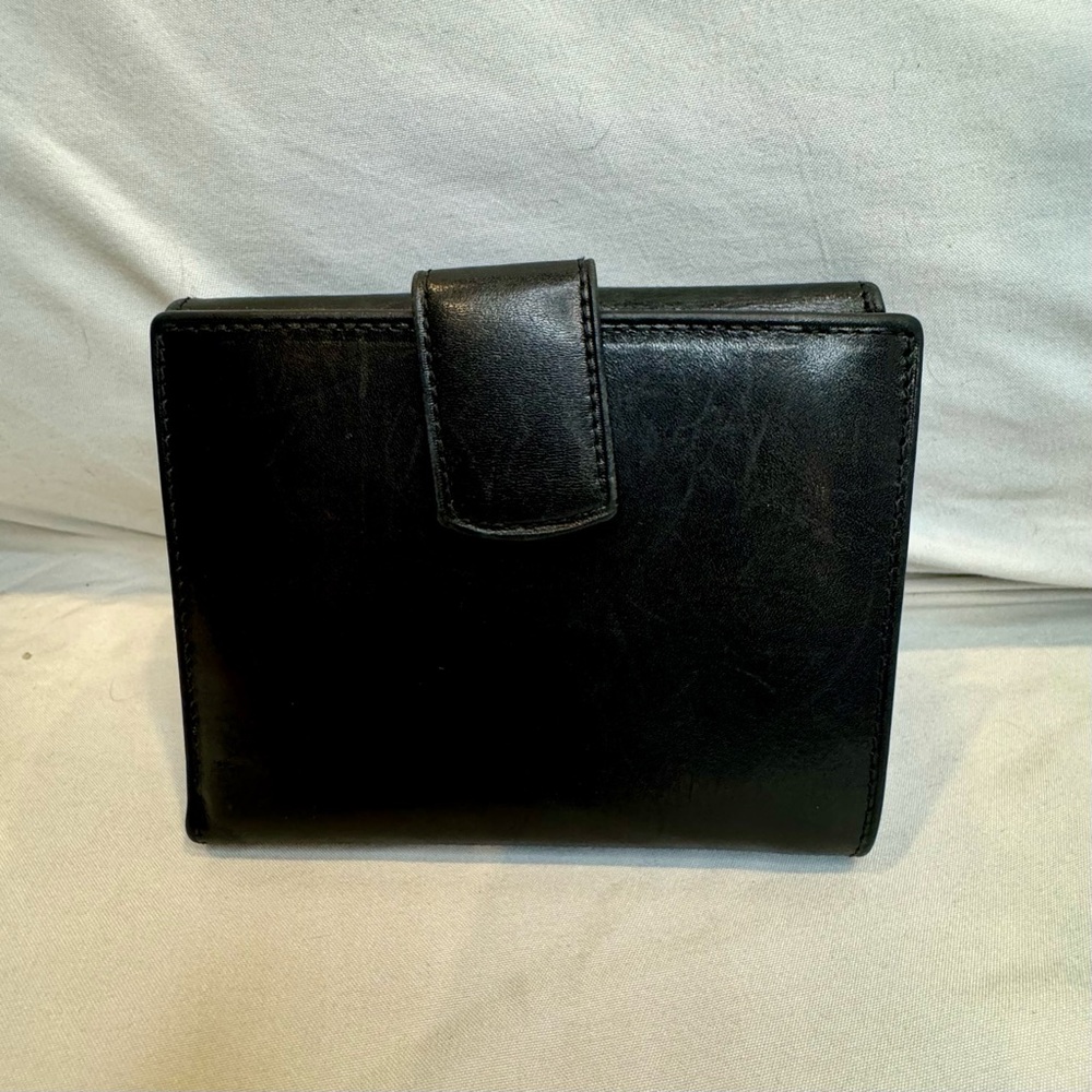 Salvatore Ferragamo Wallet Black Leather with Gold Hardware - Picture 2 of 11